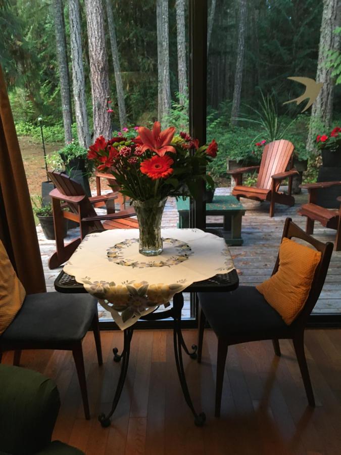 Cedar Song B&B Parksville Exterior foto