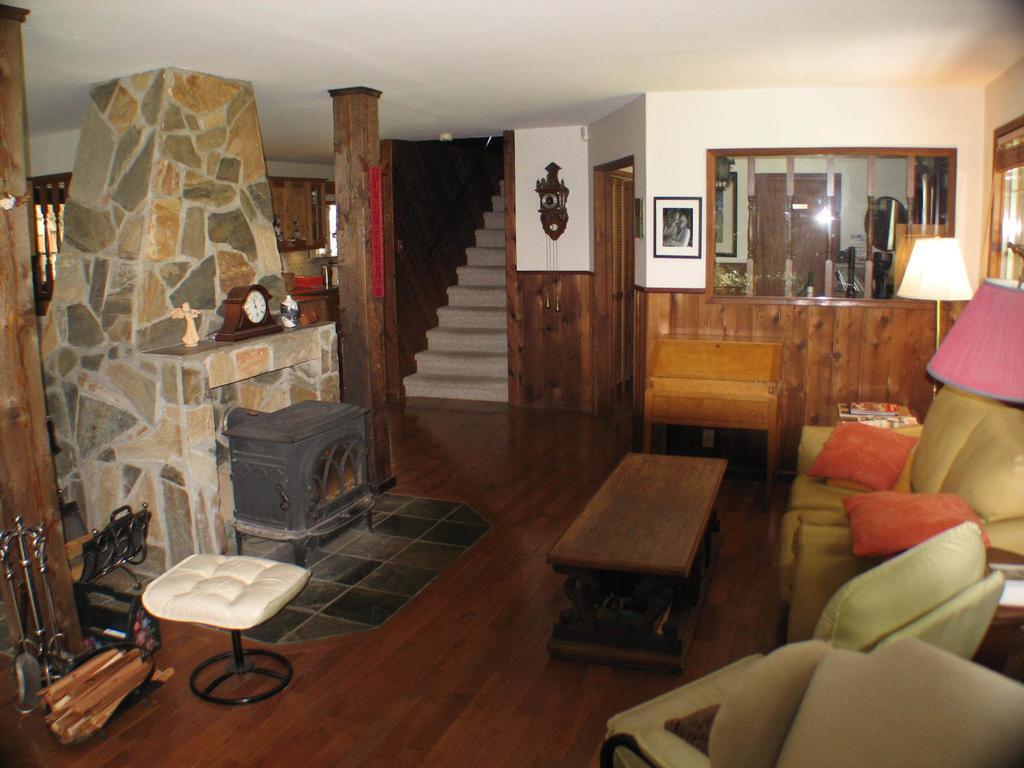 Cedar Song B&B Parksville Exterior foto